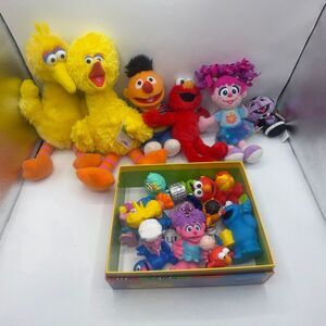 SESAME STREET Mixed Lot of Toys
